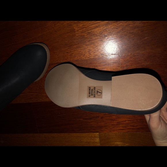 Black booties - Picture 4 of 4